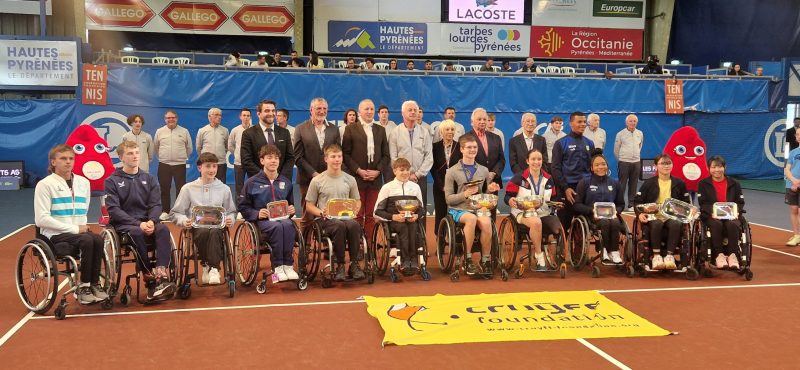 Cruyff Foundation Junior Masters 2024 | Gruppenfoto Preisverteilung